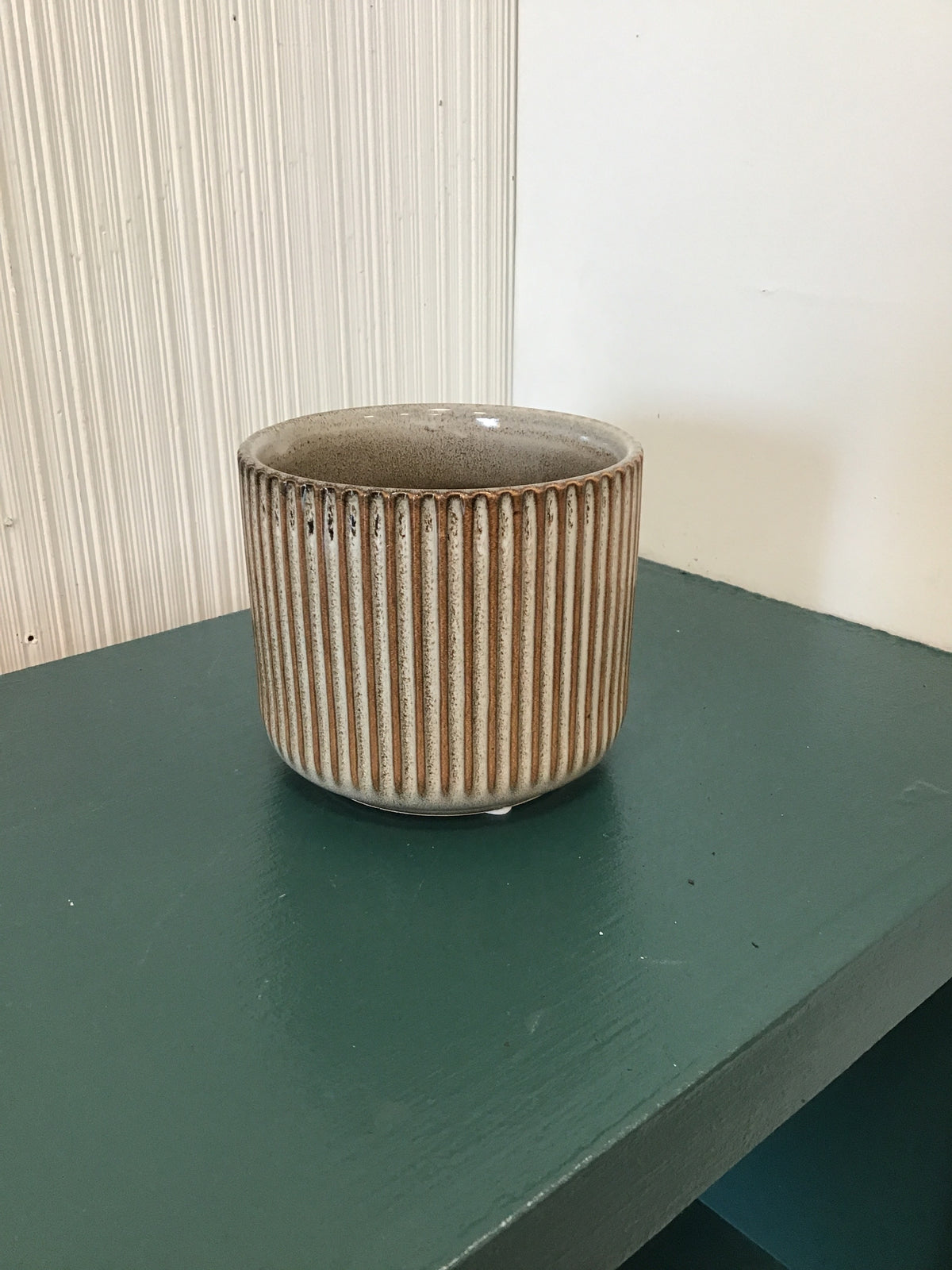 4” Taupe Ribbed Ceramic Pot