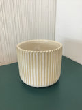 Cream Ribbed Pot