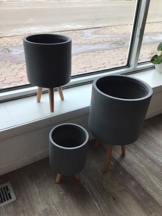 Cement Stand Pot