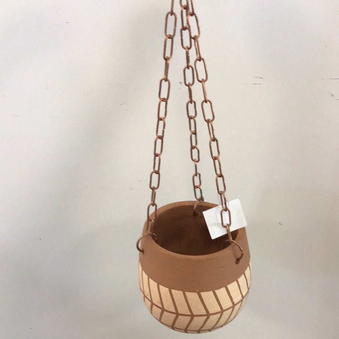 Hanging Terracotta Pot With Chain